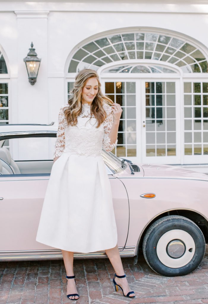 Lowndes Grove wedding with Fiona the Pink Figgy photographed by wedding photographers in Charleston SC, Amy Mulder Photography.