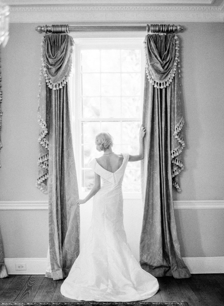 Black and white wedding portrait at Lowndes Grove wedding photographed by wedding photographers in Charleston Amy Mulder Photography.