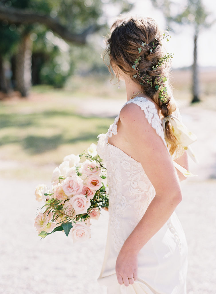 lowndes Grove wedding with Fiona the Pink Figgy photographed by wedding photographers in Charleston SC, Amy Mulder Photography.