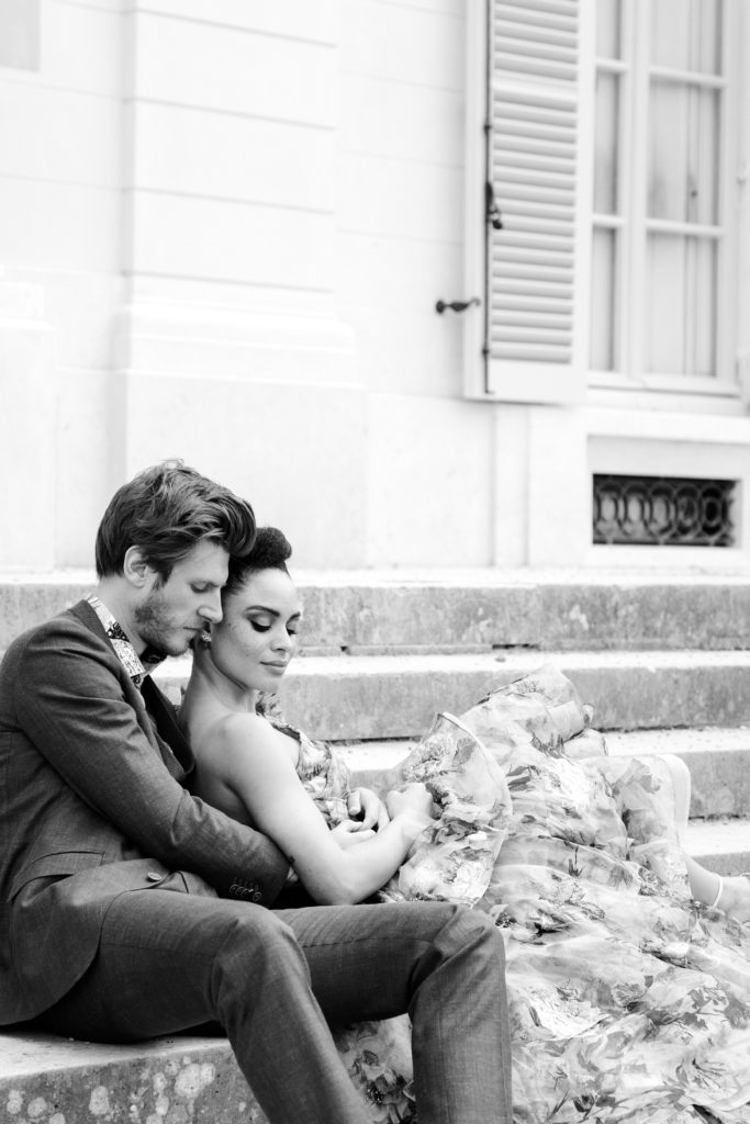 Black and white bride and groom intimate wedding portraits photographed by wedding photographers in France Amy Mulder Photography 