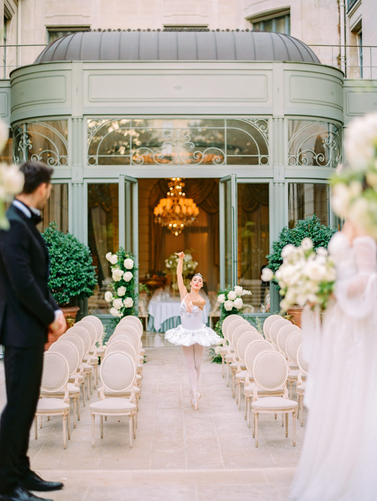 Ritz Paris wedding ceremony with ballerina