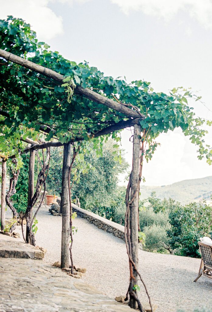 Villa Montanare near Cortona, Italy photographed by Italy wedding photographer 